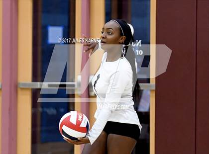 Thumbnail 3 in Clark vs. Faith Lutheran photogallery.