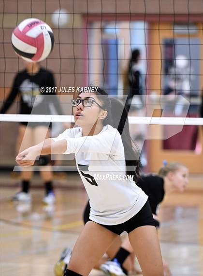 Thumbnail 2 in Clark vs. Faith Lutheran photogallery.