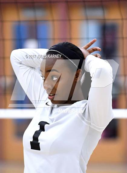 Thumbnail 1 in Clark vs. Faith Lutheran photogallery.