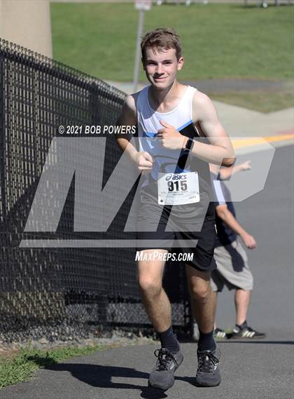 Thumbnail 1 in Chantilly @ Centreville photogallery.