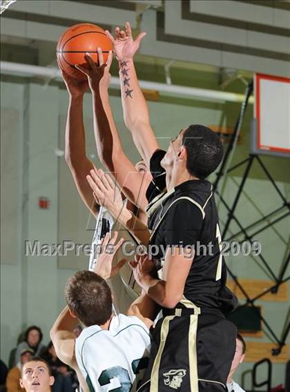 Thumbnail 2 in Pioneer vs. Dixon (Ram Jam Classic) photogallery.