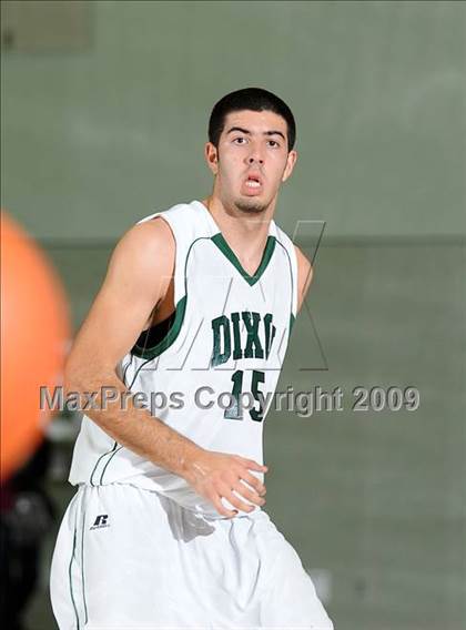 Thumbnail 1 in Pioneer vs. Dixon (Ram Jam Classic) photogallery.