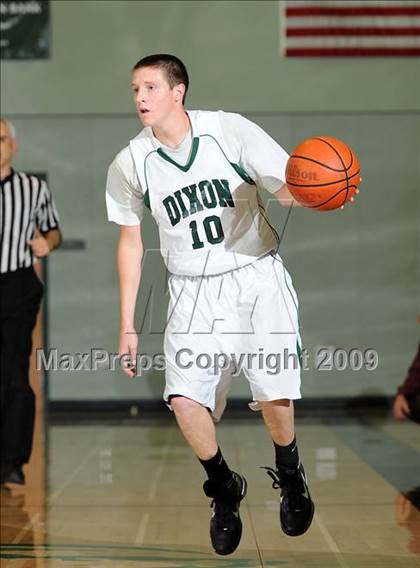 Thumbnail 2 in Pioneer vs. Dixon (Ram Jam Classic) photogallery.