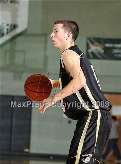 Thumbnail 1 in Pioneer vs. Dixon (Ram Jam Classic) photogallery.
