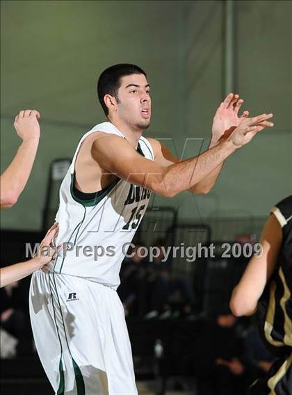 Thumbnail 3 in Pioneer vs. Dixon (Ram Jam Classic) photogallery.