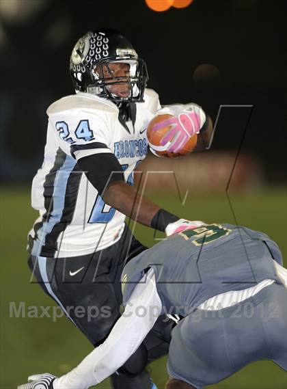 Thumbnail 1 in Clovis North @ Long Beach Poly (CIF SoCal Regional D1 Final) photogallery.