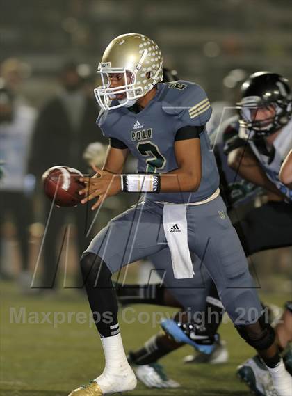 Thumbnail 2 in Clovis North @ Long Beach Poly (CIF SoCal Regional D1 Final) photogallery.
