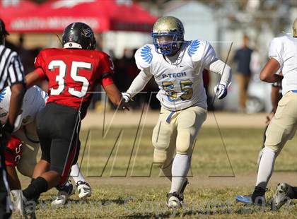 Thumbnail 2 in Poly @ Arleta photogallery.