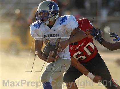 Thumbnail 3 in Poly @ Arleta photogallery.