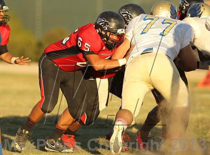 Thumbnail 3 in Poly @ Arleta photogallery.