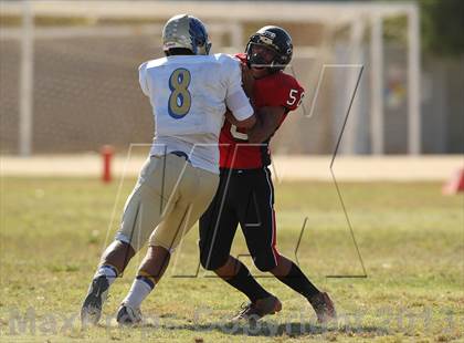 Thumbnail 2 in Poly @ Arleta photogallery.