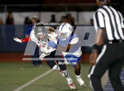 Thumbnail 3 in Glendora @ Charter Oak photogallery.