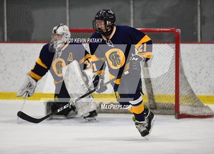 Thumbnail 1 in Simsbury @ Xavier photogallery.