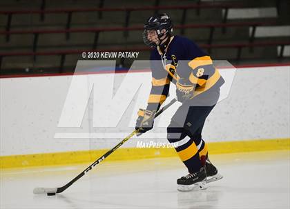Thumbnail 2 in Simsbury @ Xavier photogallery.