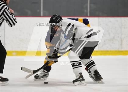 Thumbnail 2 in Simsbury @ Xavier photogallery.