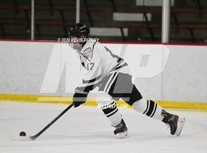 Thumbnail 2 in Simsbury @ Xavier photogallery.