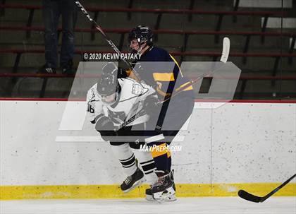 Thumbnail 3 in Simsbury @ Xavier photogallery.
