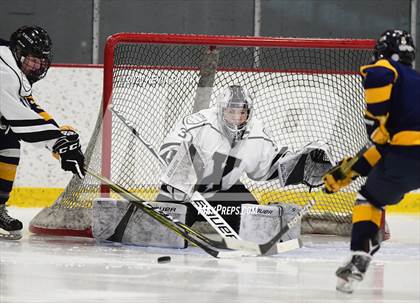 Thumbnail 1 in Simsbury @ Xavier photogallery.