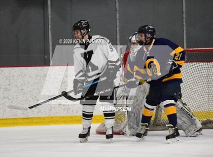 Thumbnail 2 in Simsbury @ Xavier photogallery.