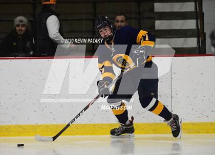 Thumbnail 2 in Simsbury @ Xavier photogallery.