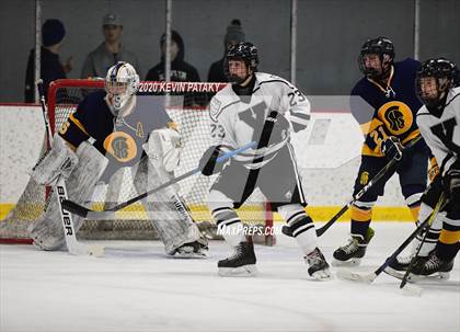 Thumbnail 2 in Simsbury @ Xavier photogallery.