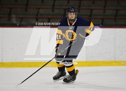 Thumbnail 1 in Simsbury @ Xavier photogallery.