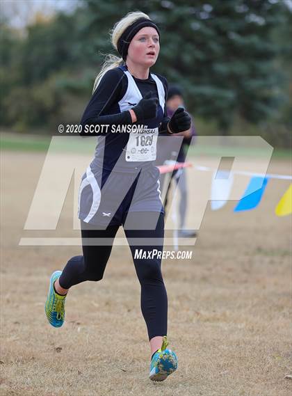 Thumbnail 2 in KSHSAA 3A Regional Tournament photogallery.