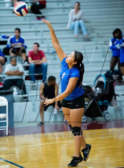 Thumbnail 3 in South Garland vs Rowlett photogallery.