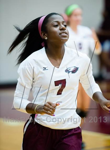 Thumbnail 3 in South Garland vs Rowlett photogallery.