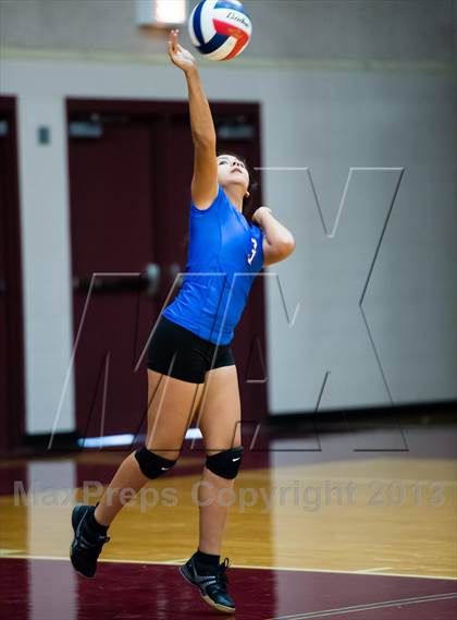 Thumbnail 2 in South Garland vs Rowlett photogallery.
