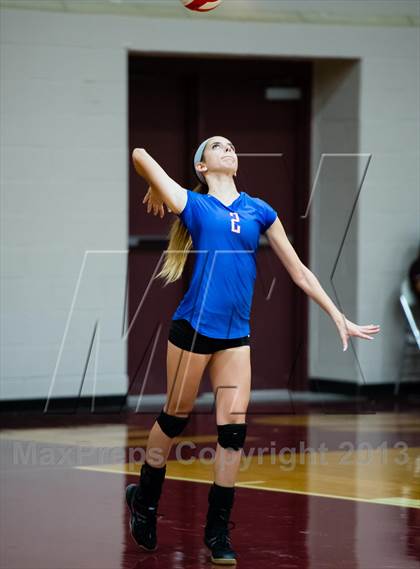 Thumbnail 3 in South Garland vs Rowlett photogallery.