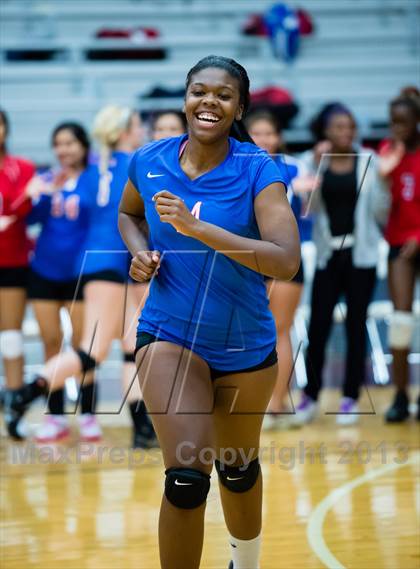 Thumbnail 3 in South Garland vs Rowlett photogallery.