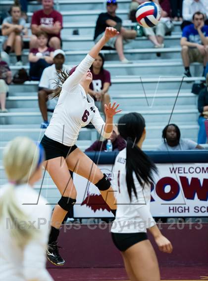 Thumbnail 2 in South Garland vs Rowlett photogallery.
