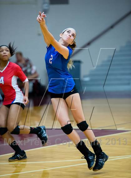 Thumbnail 1 in South Garland vs Rowlett photogallery.