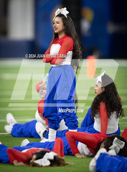 Thumbnail 2 in Roosevelt vs Garfield (East L.A. Classic) photogallery.
