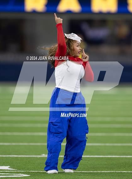 Thumbnail 2 in Roosevelt vs Garfield (East L.A. Classic) photogallery.