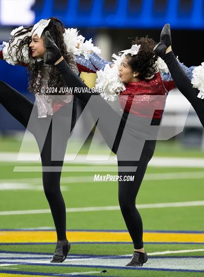 Thumbnail 2 in Roosevelt vs Garfield (East L.A. Classic) photogallery.