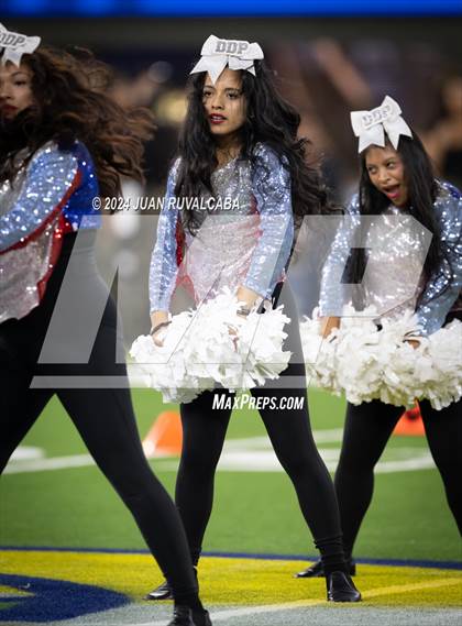 Thumbnail 2 in Roosevelt vs Garfield (East L.A. Classic) photogallery.
