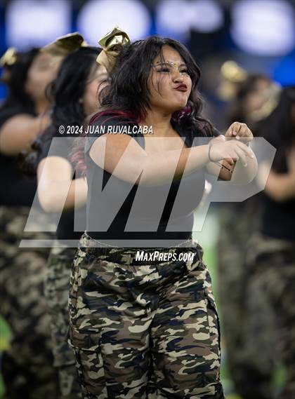 Thumbnail 1 in Roosevelt vs Garfield (East L.A. Classic) photogallery.