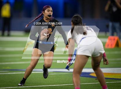 Thumbnail 1 in Roosevelt vs Garfield (East L.A. Classic) photogallery.