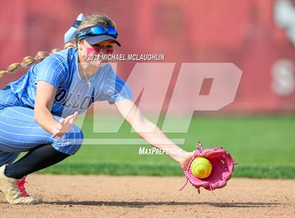 Thumbnail 3 in Xaverian vs. Archbishop Molloy (CHSAA T1 BQ Final) photogallery.