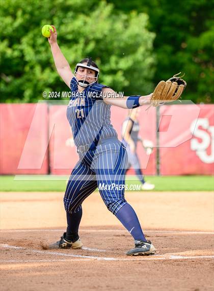 Thumbnail 1 in Xaverian vs. Archbishop Molloy (CHSAA T1 BQ Final) photogallery.