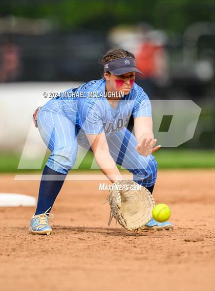 Thumbnail 1 in Xaverian vs. Archbishop Molloy (CHSAA T1 BQ Final) photogallery.