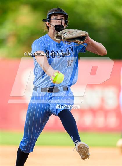 Thumbnail 2 in Xaverian vs. Archbishop Molloy (CHSAA T1 BQ Final) photogallery.