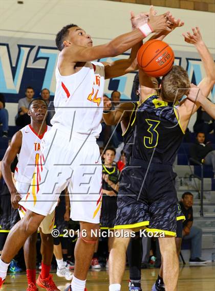 Thumbnail 2 in Taft vs. Notre Dame (War on the Floor Extravaganza) photogallery.