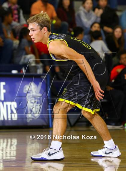 Thumbnail 1 in Taft vs. Notre Dame (War on the Floor Extravaganza) photogallery.