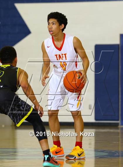 Thumbnail 3 in Taft vs. Notre Dame (War on the Floor Extravaganza) photogallery.