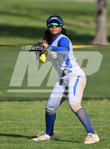 Thumbnail 2 in Norco vs. Gahr (Michelle Carew Classic) photogallery.