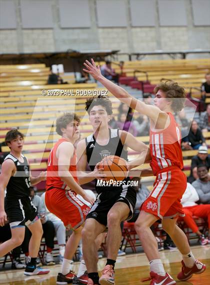 Thumbnail 3 in Servite @ Mater Dei photogallery.