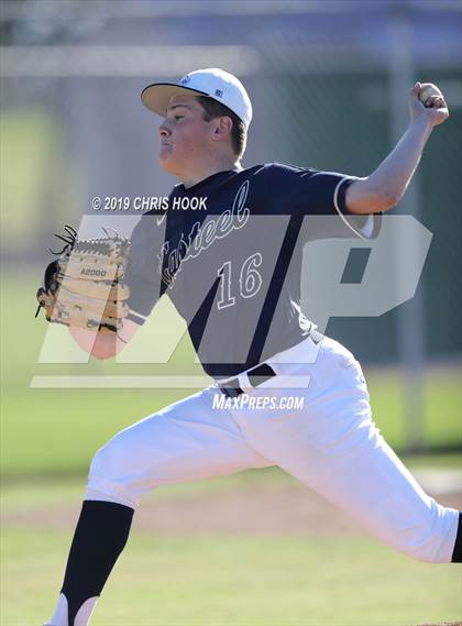 Thumbnail 2 in Casteel vs. Blanchard (Lancer Classic) photogallery.
